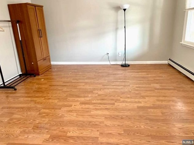412 Sussex St, East Newark, NJ 07029