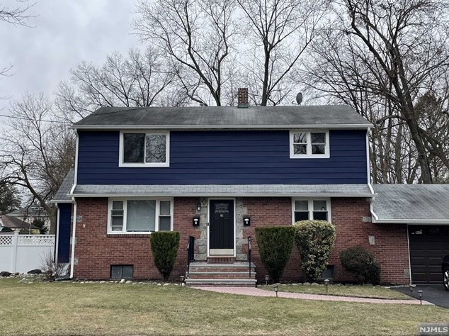36 Bedford Rd #2, Dumont, NJ 07628
