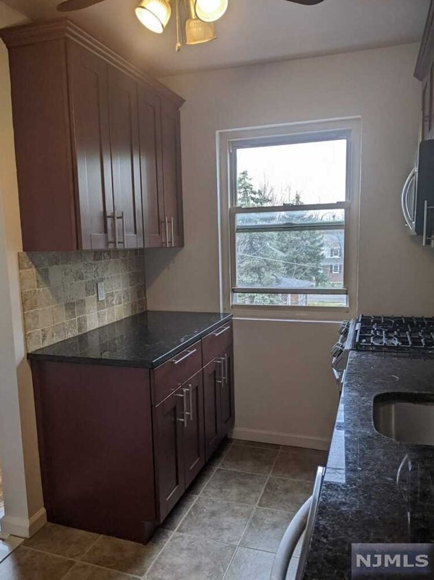 1491 East Terrace Circle #6, Teaneck, NJ 07666