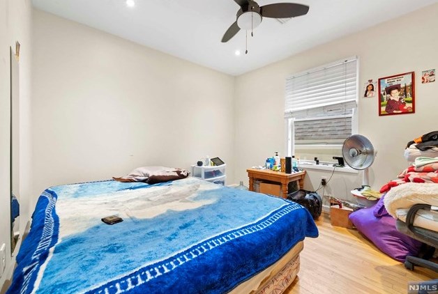 785 Ridge St, Newark NJ  07104-2325 exterior