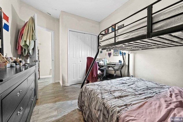 785 Ridge St, Newark NJ  07104-2325 exterior