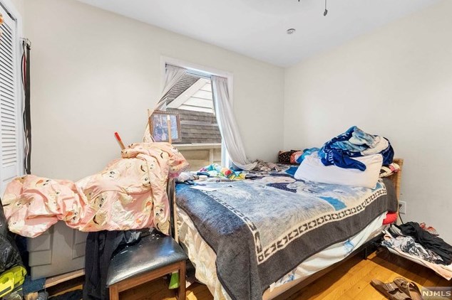 785 Ridge St, Newark NJ  07104-2325 exterior