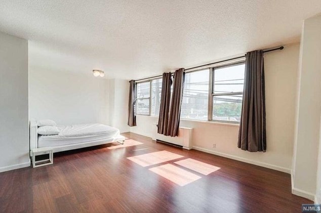 201 Bridge Plz N #2c, West Fort Lee, NJ