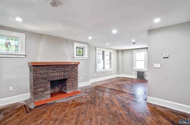 47 Palm St, Newark NJ 07106-1117 exterior