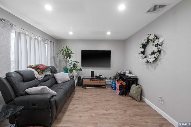 678 Anderson Ave #2, Wood-Ridge, NJ 07075