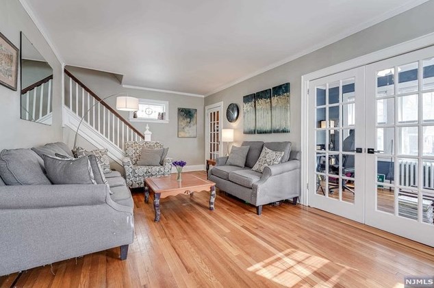 198 Elder Ave, Bergenfield NJ  07621-1112 exterior