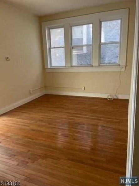 415 Dodd St #6, East Orange, NJ 07017