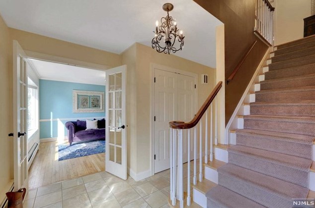 1 Longridge Rd, Montvale, NJ 07645