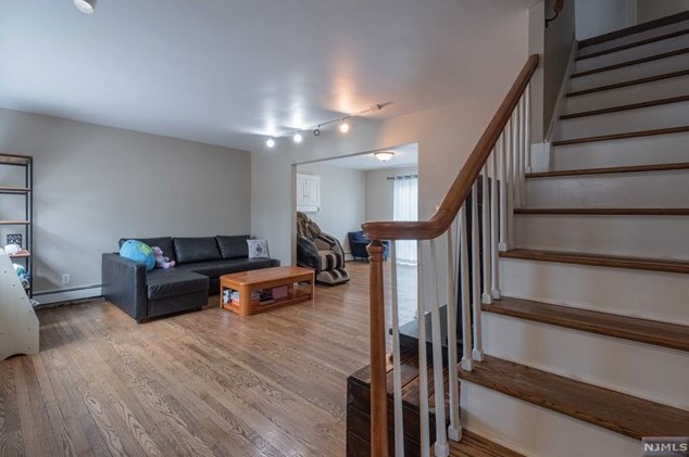 726 Fifth Avenue, River Edge, NJ 07661