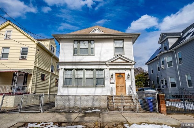 228 76th St, North Bergen, NJ 07047