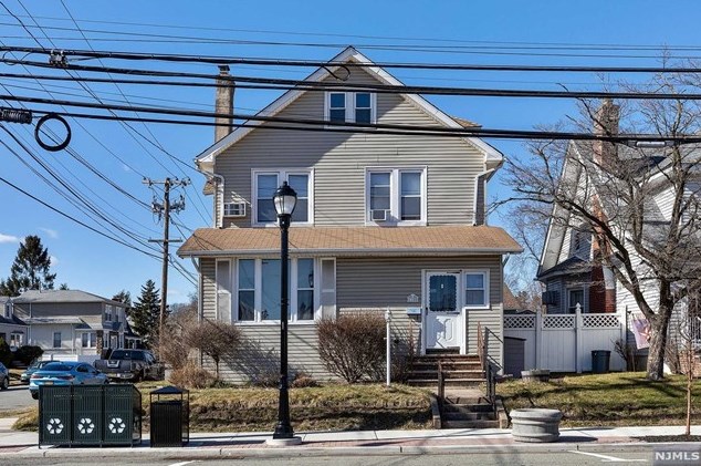 1100 Mcbride Ave #1, West Paterson, NJ 07424