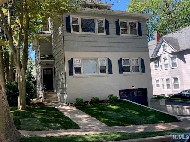 10 Ethelbert Pl #1st Floor, Ridgewood, NJ 07450