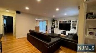 225 Howland Ave, River Edge, NJ 07661