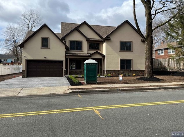 356 Main St, Emerson, NJ 07630