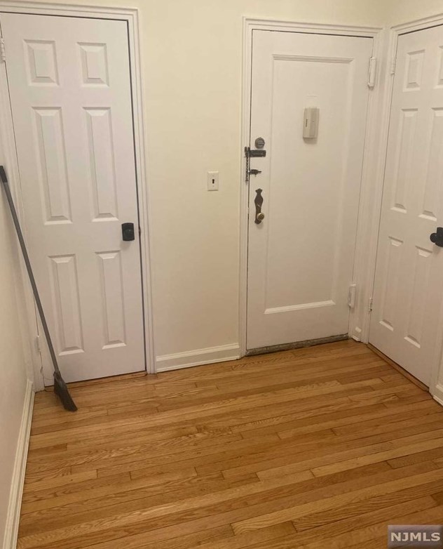 985 Teaneck Rd #3h, Teaneck, NJ 07666