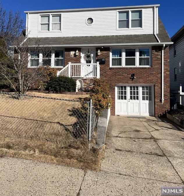 219 Bergen Ave, Kearny, NJ 07032