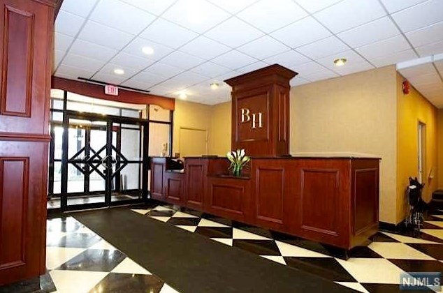 277 Prospect Ave #8b, Hackensack, NJ 07601