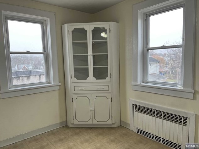 182 Prospect St, Lodi NJ  07644-2956 exterior