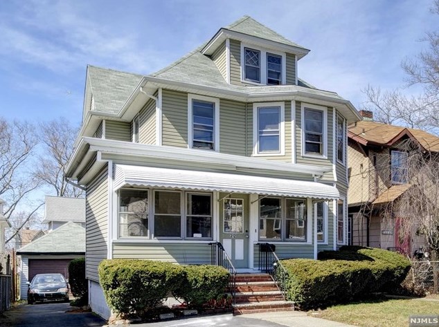 212 Bogert St, Bogota, NJ 07603