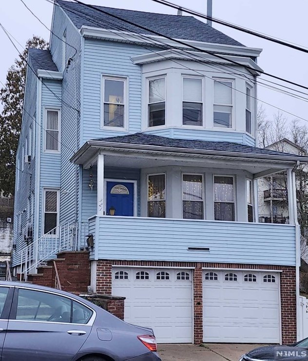 321 6th St, Paterson NJ  07508-2121 exterior