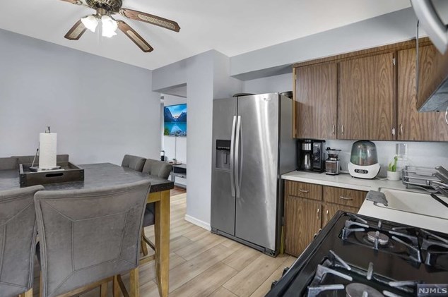 71 Charlton Ave, Lodi NJ  07644-3347 exterior