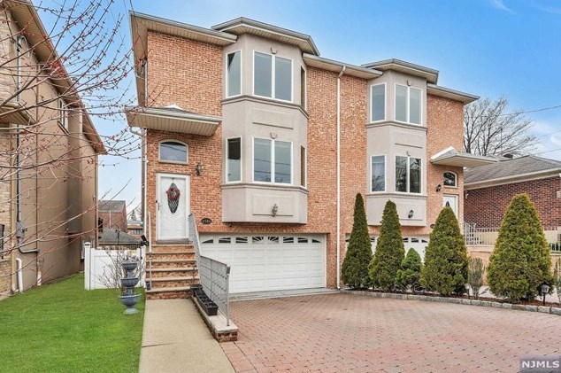 458 N 10th St #a, Fairview, NJ 07022