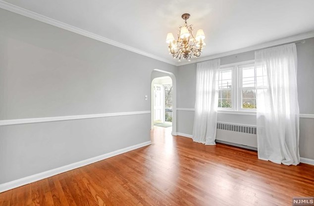 20 Windsor Rd, Tenafly NJ  07670-2614 exterior