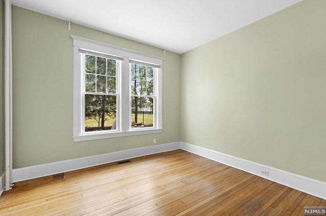 20 Stonefield Rd #1e, Ridgewood, NJ 07452