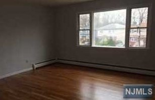 117 Rochelle Pkwy #2, Saddle Brook, NJ 07663