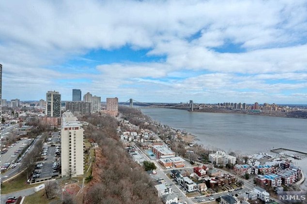 5 Horizon Rd ##2106, West Fort Lee, NJ 07024