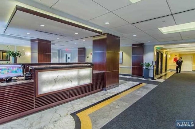 2100 Linwood Ave #21p, West Fort Lee, NJ 07024