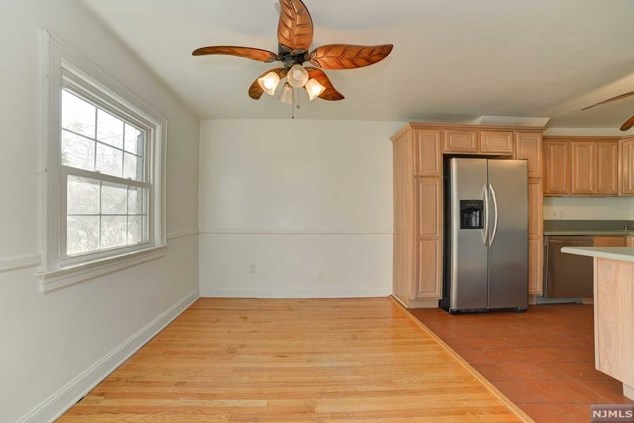 3 Colonial Rd, Tenafly NJ  07670-1412 exterior