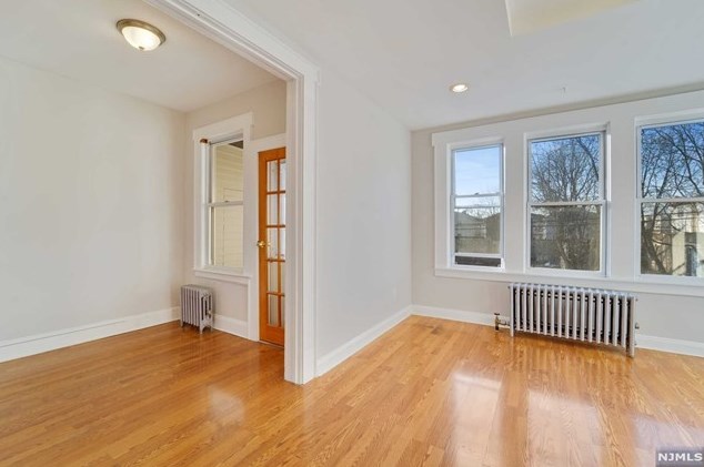 814-816 S 19th St #2nd, Newark, NJ 07108