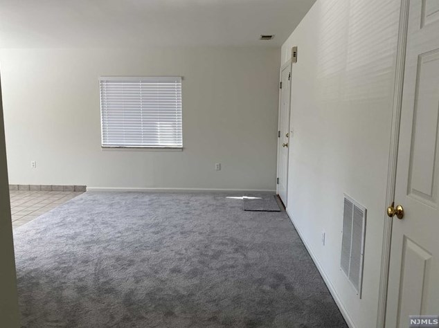 308 Hackensack St #3, Carlstadt, NJ 07072