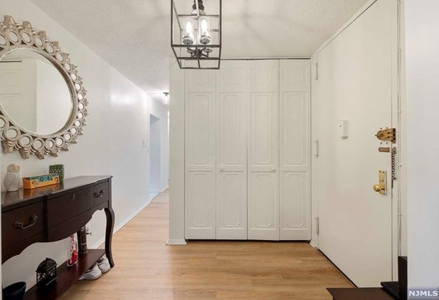 300 Winston Dr Apt 102, Cliffside Park, NJ 07010