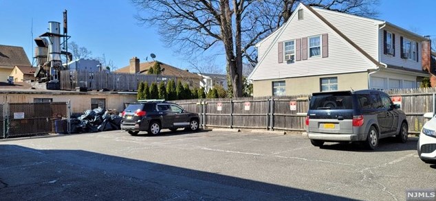 344 Lincoln Ave #a, Paterson, NJ 07506