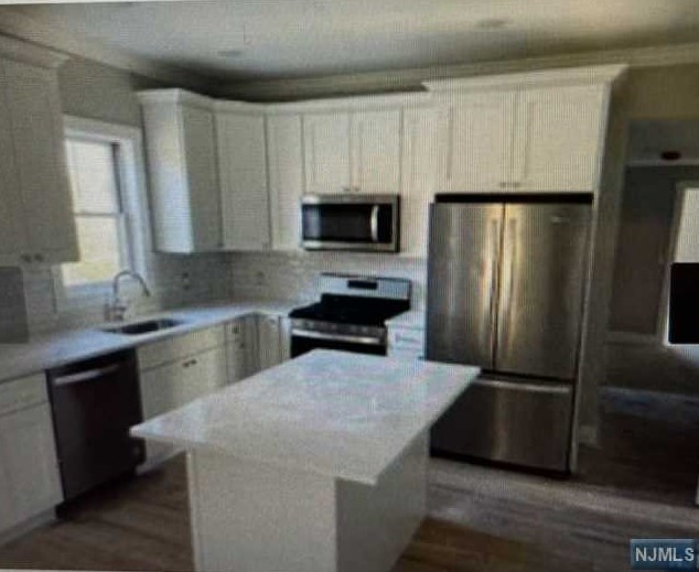 612 N Maple Ave ##2, Ho Ho Kus, NJ 07423