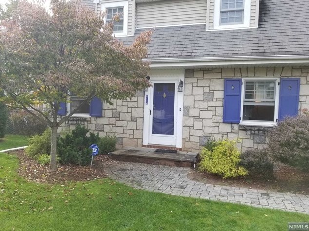 212 Walthery Ave, Ridgewood, NJ 07450