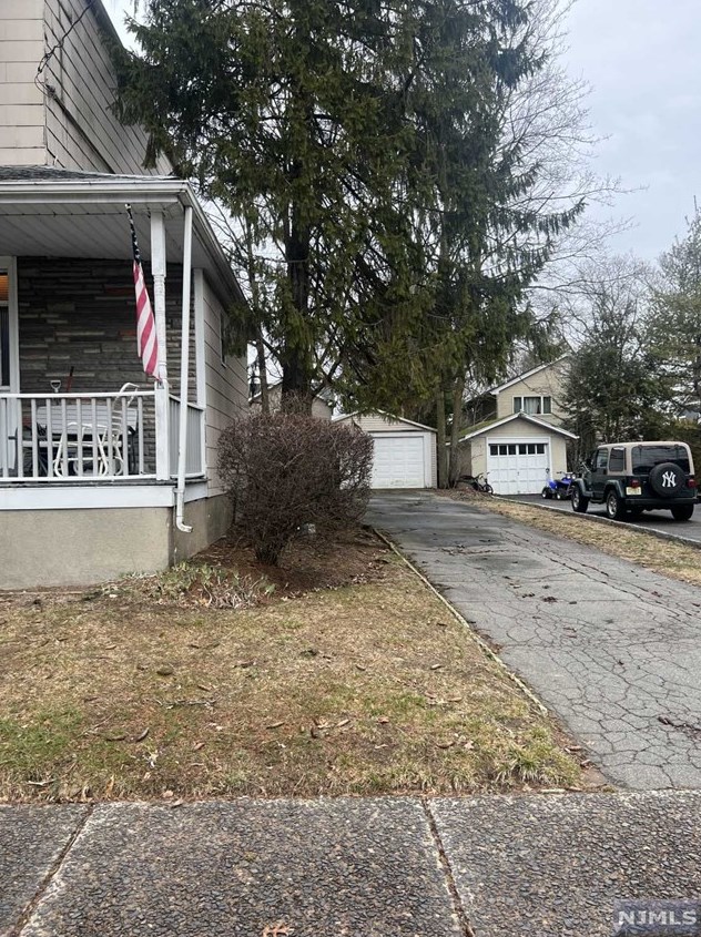 99 Madison Ave, Cresskill, NJ 07626