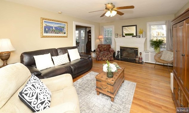 577 Shelton Rd, Ridgewood, NJ 07450