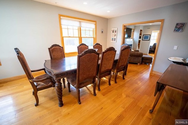 175 Jackson Ave, Rutherford NJ  07070-1813 exterior