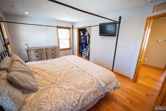 175 Jackson Ave, Rutherford NJ  07070-1813 exterior