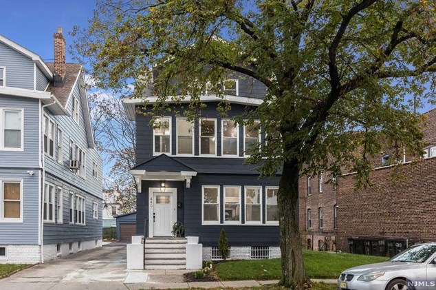 440 N Grove St, East Orange, NJ 07017
