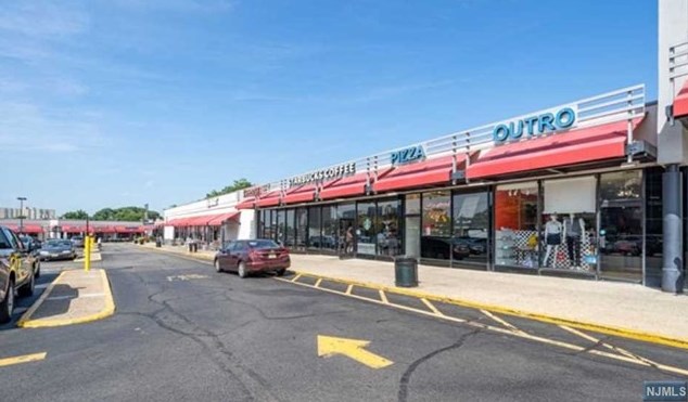 2330 Linwood Ave, West Fort Lee NJ  07024-3862 exterior