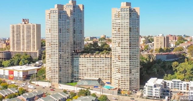 7002 Blvd E #6d, West New York, NJ 07093
