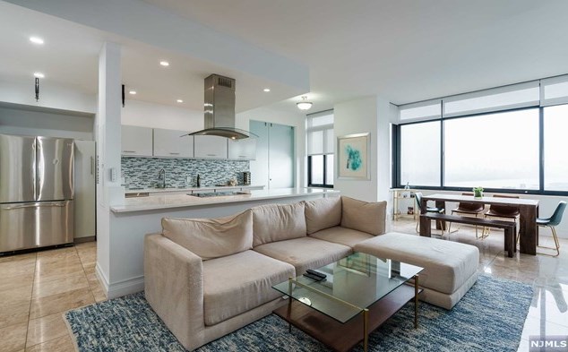 100 Old Palisade Rd #4110, West Fort Lee, NJ 07024