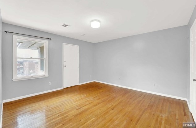 120-126 Westfield Ave, Elizabeth NJ  exterior