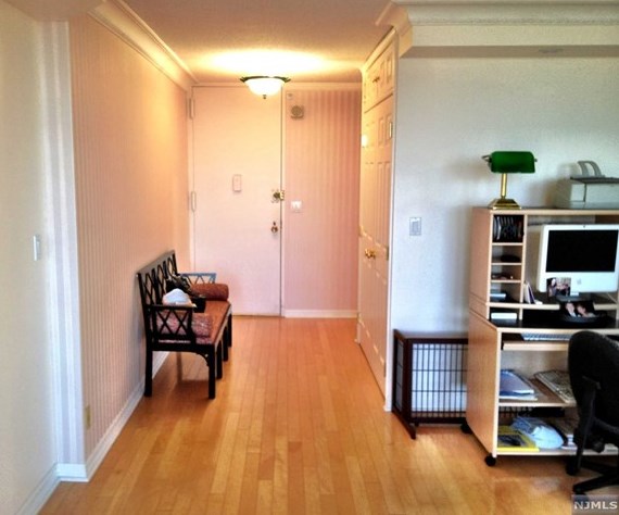 300 Winston Dr #c2503, Cliffside Park, NJ