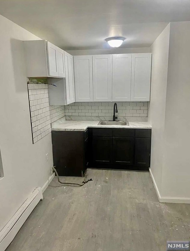 687 Summer Ave #2, Newark, NJ 07104