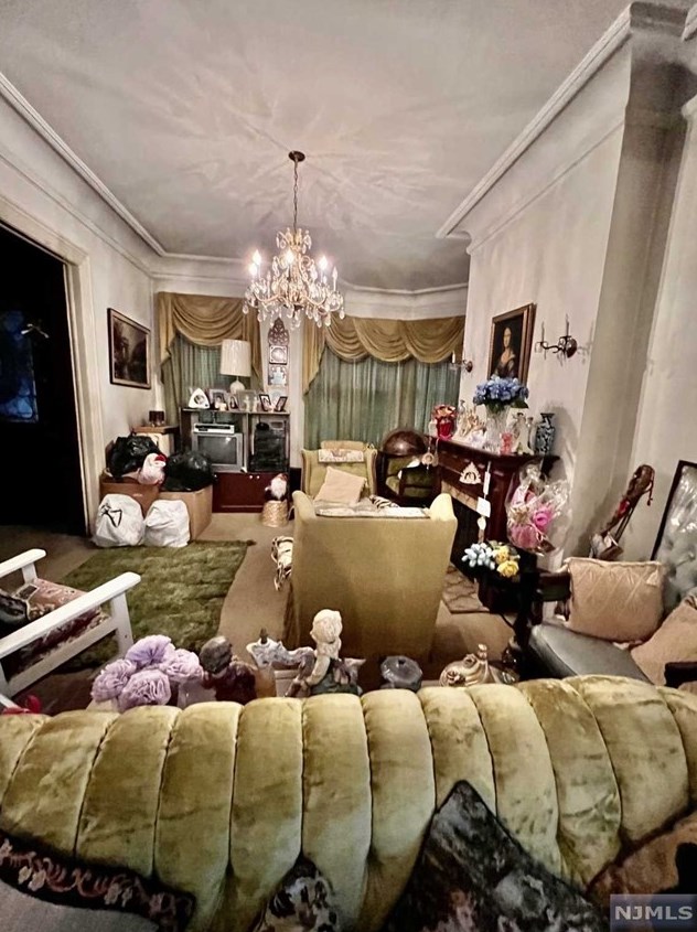 711 Blvd E, Union City, NJ 07086